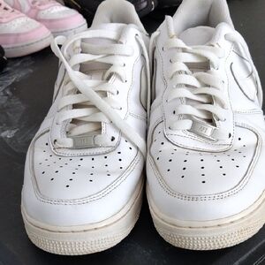 Nike White Air Force 1 Sneakers